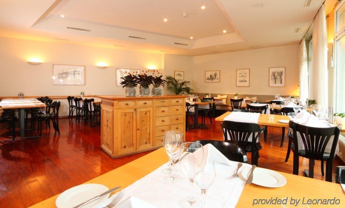 Ibis Styles Bern City Restaurant photo