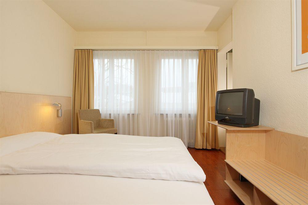Ibis Styles Bern City Exterior photo
